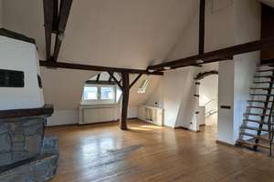 Rustikales Loft-Potenzial unterm Dach: 109 m² für Individualisten mit Kamin & Mansarde – Fontanestraße 12, 47139 Beeck, Duisburg – Vorschaubild 4