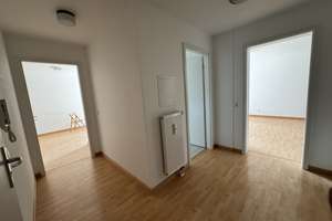 Geschmackvolle 2-Zimmer-Erdgeschosswohnung mit Balkon und Einbauküche in München Forstenried – Filchnerstraße 44, 81476 Forstenried, München – Vorschaubild 5