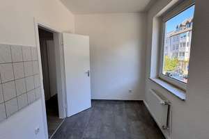 Nähe Allee-Center Essen. Schöne, renovierte und lichtdurchflutete 3-Zimmer Wohnung. – Altenessener Str.  449, 45329 Altenessen-Nord, Essen – Vorschaubild 11
