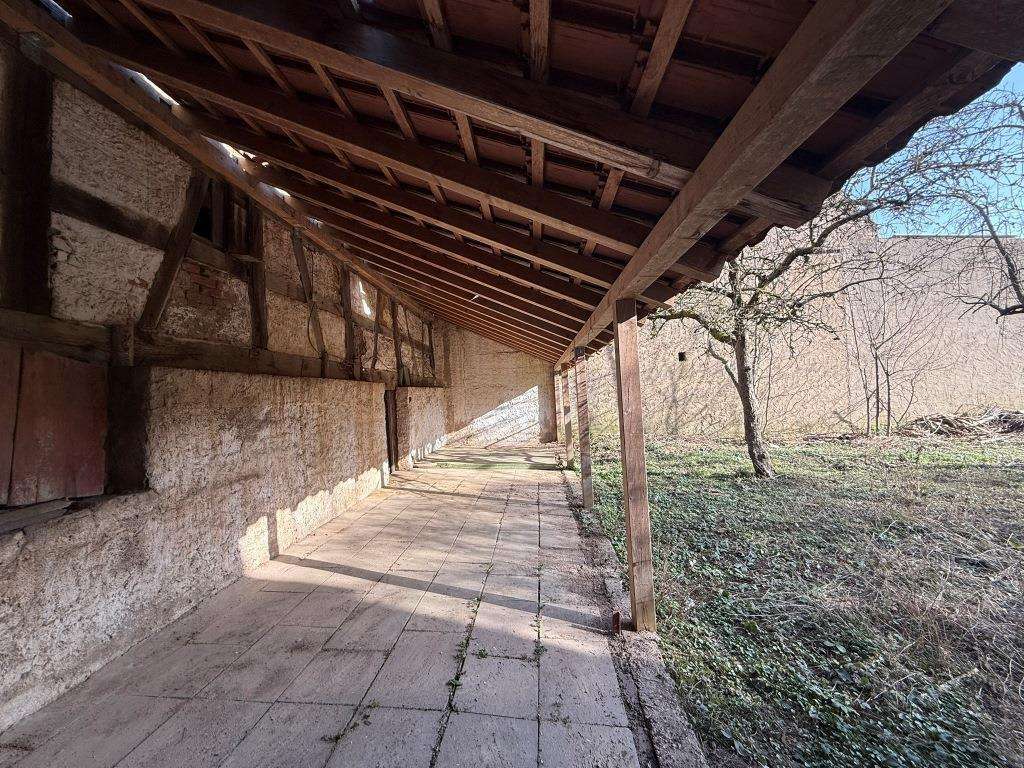 Immobilie in Eisingen - Sanierungsobjekt mit Scheune & großem Garten in zentraler Lage zu verkaufen - Bild 2