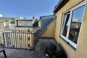 Zum 01.07.2026 bezugsfrei: Ruhige  3-Zimmer-DG-Altbau-Wohnung  mit Sonnenterrasse nahe Schillerpark – Oudenarder Str. 7, 13347 Wedding, Berlin – Vorschaubild 12