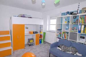 | Lebensräume! | 

Gepflegte Doppelhaushälfte mit Garten, Garage und Ausbaureserve – Die vollständige Adresse der Immobilie erhältst du vom Anbieter., 93142 Maxhütte-Haidhof – Vorschaubild 10