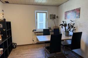 Freistehendes Mehrfamilienhaus mit Garten, Doppelgarage und Ausbaupotenzial in Heilbronn-Böckingen – Die vollständige Adresse der Immobilie erhältst du vom Anbieter., 74080 Böckingen, Heilbronn – Vorschaubild 8