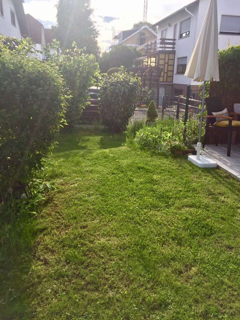 Schöne 3 - Zimmer Maisonette einmal andersrum, provisionsfrei