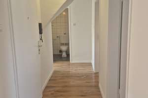 Frisch renovierte 3,5 - Zimmer  - Wohnung in Duisburg Meiderich – sofort bezugsfrei – Mühlenstraße 86, 47137 Untermeiderich, Duisburg – Vorschaubild 4