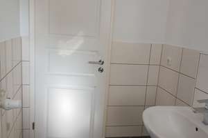 Schöne Aussicht, Balkon, 2 Zimmer in Nähe Uniklinik erwartet Sie! – Leipziger Str. 25, 39112 Leipziger Straße, Magdeburg – Vorschaubild 13
