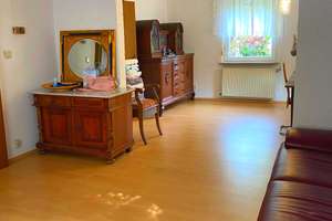 Familienfreundliche Doppelhaushälfte mit Garten – Die vollständige Adresse der Immobilie erhältst du vom Anbieter., 74074 Heilbronn, Heilbronn – Vorschaubild 10