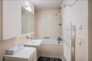 Property thumbnail 9