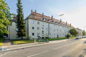 Helle 2-Zimmer-Wohnung mit guter Anbindung