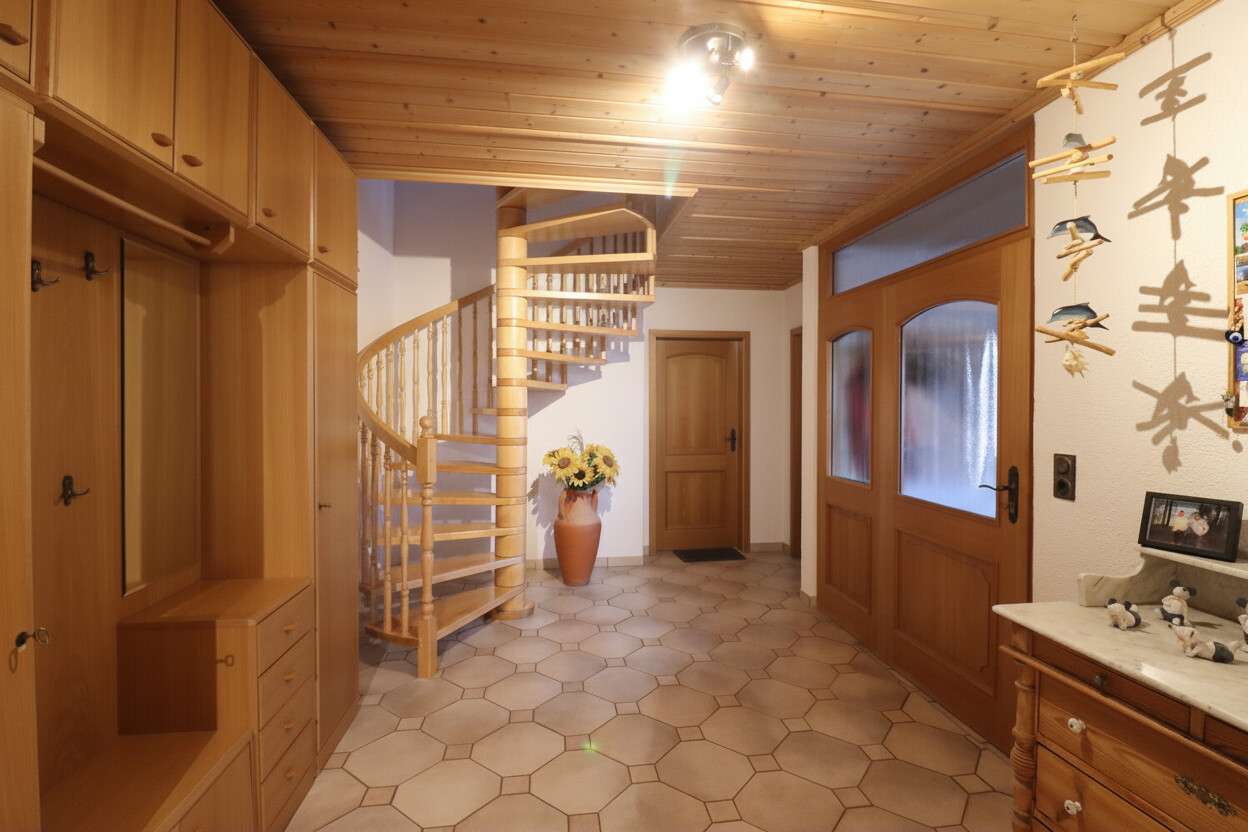 Großes Wohn- und Gewerbeanwesen mit vielfältigen Nutzungsmöglichkeiten!, Ansbach Kreis – Bild 4