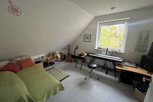 Citynahes Wohnen mit ländlichem Charme - 5 Zimmer Doppelhaushälfte in Lemsahl Mellingstedt – Die vollständige Adresse der Immobilie erhältst du vom Anbieter., 22397 Lemsahl-Mellingstedt, Hamburg – Vorschaubild 12