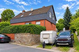 Freistehendes Einfamilienhaus in Salzgitter-Lesse mit 661 m² Grundstück, Keller & Kamin zu verkaufen