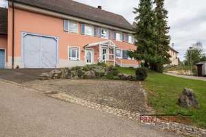 Charmantes, saniertes Bauernhaus mit viel Potenzial und traumhaftem Blick auf Schloss Blumenfeld – Konstanz (Kreis) – Vorschaubild 7