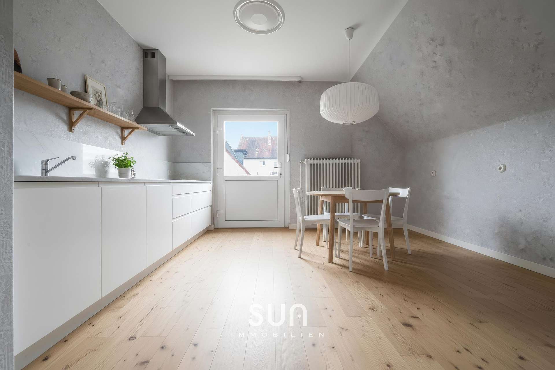 RARITÄT IN BESTLAGE: Freistehendes EFH mit großem Entwicklungsspielraum, Hochtaunuskreis – Bild 3