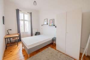 Charmante 2-Zimmer-Altbauwohnung mit Balkon nahe Tempelhofer Feld – Die vollständige Adresse der Immobilie erhältst du vom Anbieter., 12099 Tempelhof, Berlin – Vorschaubild 4