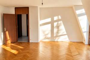 Top-Dachterrassen-Wohnung in Bestlage mit geöltem Fischgrätparkettboden – Die vollständige Adresse der Immobilie erhältst du vom Anbieter., 81479 Solln, München – Vorschaubild 7