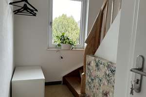 Wunderschöne Dachgeschosswohnung in bester Lage von Hannover Bothfeld, vollmöbliert 55qm  – Die vollständige Adresse der Immobilie erhältst du vom Anbieter., 30659 Bothfeld, Hannover – Vorschaubild 3