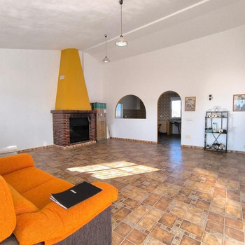 Immobilien zum Verkauf in Mula
