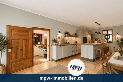 Modernisiertes Anwesen am See – viel Platz für Wohnen, Arbeiten und individuelle Nutzungsideen