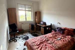 Ab sofort - geräumiges WG-Zimmer in Frauen-WG – Marienplatz 12, 70178 Karlshöhe, Stuttgart – Vorschaubild 2