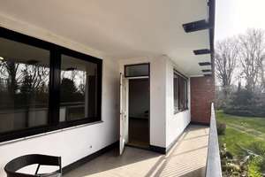 Gut angebundene 3-Zimmer Wohnung mit Balkon, Tiefgaragenstellplatz und Blick ins Grüne – Die vollständige Adresse der Immobilie erhältst du vom Anbieter., 40595 Garath, Düsseldorf – Vorschaubild 3