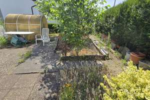 Tolles, freistehendes Einfamilienhaus mit Wintergarten, Terrasse und Garage in Ortsrandlage – Die vollständige Adresse der Immobilie erhältst du vom Anbieter., 71229 Leonberg – Vorschaubild 18
