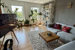 Helle 3-Zimmer Whg., Balkon, Fußbodenheizung, opt. Verkehrsanbindung (U-+S-Bahnanschluss fußläufig) – Die vollständige Adresse der Immobilie erhältst du vom Anbieter., 70191 Weißenhof, Stuttgart – Vorschaubild 2
