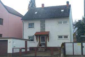 Südbalkon / Laminat / Bad mit Fenster / …in Reichenbrand ! – Die vollständige Adresse der Immobilie erhältst du vom Anbieter., 9117 Chemnitz – Vorschaubild 3