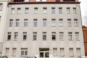 **1 Monat Kaltmietfrei / Renovierte 2-Zimmer-Wohnung in Neue Neustadt**