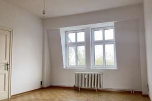 Wohnen im Dachgeschoß in einer wunderbaren Stadtvilla - eine Altbau-Perle! – Memlingstraße 15, 12203 Lichterfelde, Berlin – Vorschaubild 8