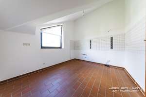 Toelleturm - Herzstück: Frisch modernisierte 3 Zi.-DG - WHG mit 1-2 TG-Stellplatz bei Bedarf – Die vollständige Adresse der Immobilie erhältst du vom Anbieter., 42287 Barmen, Wuppertal – Vorschaubild 10