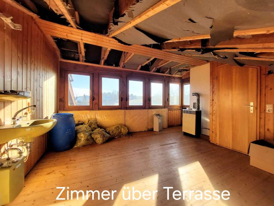 Zimmer über Terrasse