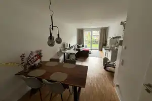 Nachmieter für 2-Zimmer Wohnung mit Garten zum 16.09.2025 gesucht – Charlottenburger Straße 43c, 22045 Hamburg – Vorschaubild 1
