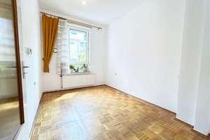 Renovierungsbedürftiges Reihenmittelhaus mit Terrasse – Die vollständige Adresse der Immobilie erhältst du vom Anbieter., 28217 Westend, Bremen – Vorschaubild 4