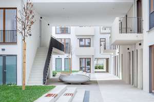 Fabulous 2 room (+int. Study)  apartment in the renowned Living 108. Immediately available ! – Chausseestrasse 108, 10115 Mitte (Ortsteil), Berlin – Vorschaubild 1
