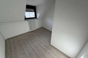 Haus mit 8 Zimmern in Köln-Niehl und Garten – Ideal für Firmen & Familien – Die vollständige Adresse der Immobilie erhältst du vom Anbieter., 50735 Niehl, Köln – Vorschaubild 21