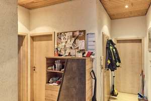 Investoren aufgepasst
Dreifamilienhaus in Koblenz-Güls zu verkaufen – Die vollständige Adresse der Immobilie erhältst du vom Anbieter., 56072 Güls, Koblenz – Vorschaubild 11