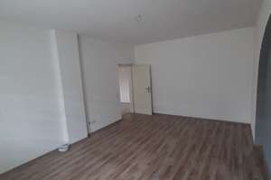 Charmante 4-Zimmer-Wohnung am Sedansberg mit Balkon & Weitblick  – Die vollständige Adresse der Immobilie erhältst du vom Anbieter., 42281 Barmen, Wuppertal – Vorschaubild 8