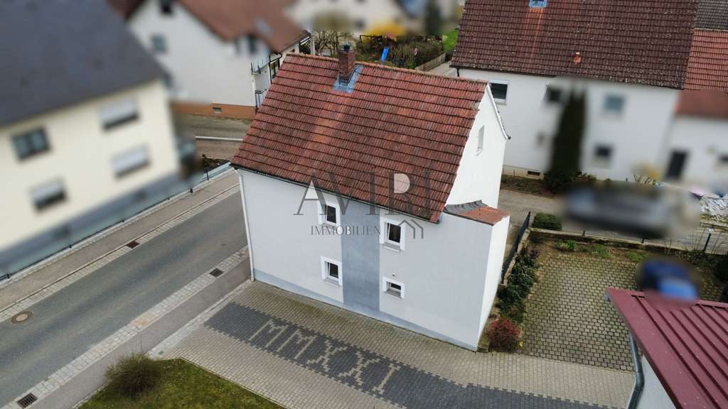 Immobilie in Viereth-Trunstadt - Großzügiges 4-Zimmer-Einfamilienhaus in Viereth-Trunstadt bei Bamberg – Kapitalanlage oder Eigennutz - Bild 3