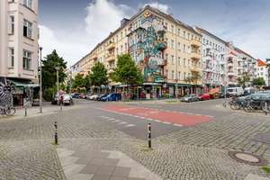 Bezugsfreie 3-Zimmer-Wohnung in Rigaer Straße. Hohe Decken, Dielenböden, Altbauflair. – Die vollständige Adresse der Immobilie erhältst du vom Anbieter., 10247 Friedrichshain, Berlin – Vorschaubild 22