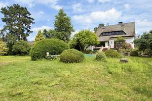 Charaktervolle Villa mit Pool, parkähnlichen Garten und zusätzlichem Grundstück in bevorzugter Lage – Die vollständige Adresse der Immobilie erhältst du vom Anbieter., 30559 Kirchrode, Hannover – Vorschaubild 6