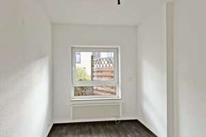 Modernisierte 3-Zimmerwohnung mit Einbauküche – Die vollständige Adresse der Immobilie erhältst du vom Anbieter., 22527 Stellingen, Hamburg – Vorschaubild 10