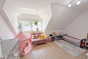 Zentral Wohnen am Sulzpark: 3-Zimmer-DG-Whg. mit Aufzug, EBK u. TG-Stellplatz in sonniger Lage – Neumarkter Str. 6, 92339 Beilngries – Vorschaubild 18