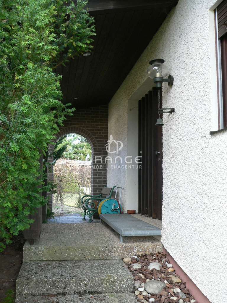 Immobilie in Egloffstein - ***TOP : Architekten-Landhaus in idyllischer Naturlage mit Ausblick auf 968 QM Grund+ Gartenhaus - Bild 4
