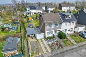 Charmantes Doppelhaus in Stolberg-Münsterbusch – Familienidylle mit Gartenparadies – Aachen (Kreis) – Vorschaubild 2