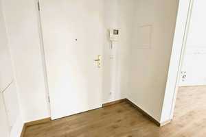 Direkt an der Zionskirche, helle, ruhige 2 Zimmerwohnung mit Balkon – Berlin – Vorschaubild 10