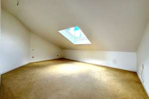 Sonnige und freundliche DG-Wohnung mit Dachterrasse – Die vollständige Adresse der Immobilie erhältst du vom Anbieter., 81739 Waldperlach, München – Vorschaubild 6