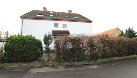 Bild von Ihr neues Zuhause in Burg-Gräfenrode: Charmantes Reihenmittelhaus mit viel Potenzial!