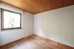 *** R E S E R V I E R T *** Einfamilienhaus mit Charme und Nebengebäude – Aschaffenburg (Kreis) – Vorschaubild 4