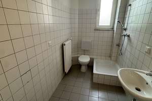 Schöne 2-Zimmer-Wohnung mit Tageslichtbad! – Hubertstraße 281, 45307 Kray, Essen – Vorschaubild 2